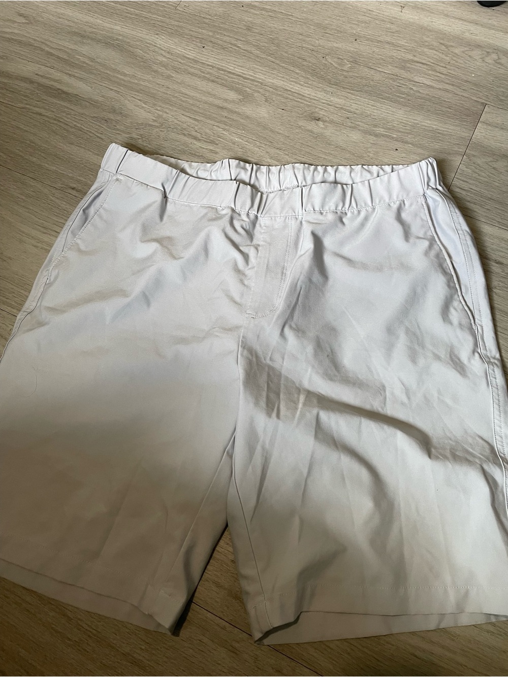 Greg Norman Collection Flat-Front Performance Shorts